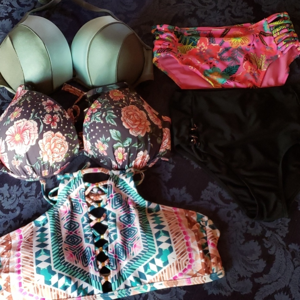 Mix and match swimsuit bundle.